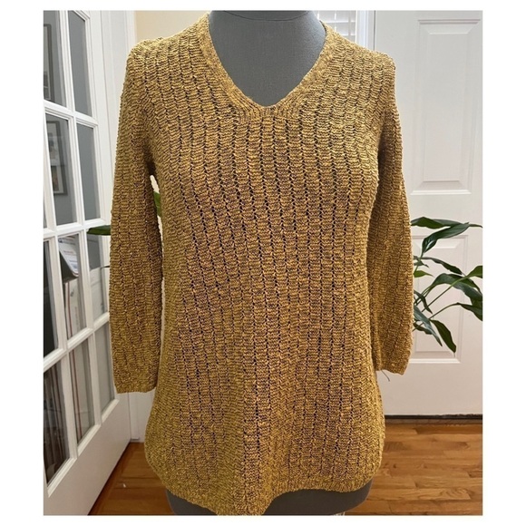 J. Jill Textured Open Stitch V Neck Top Style 223531 - Picture 4 of 14